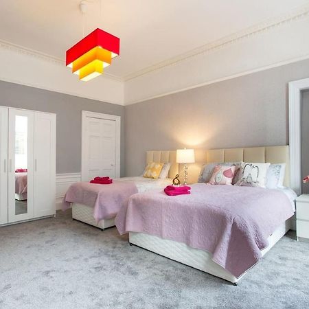Stunning 2-Bed Apartment in Central EDI Exterior foto