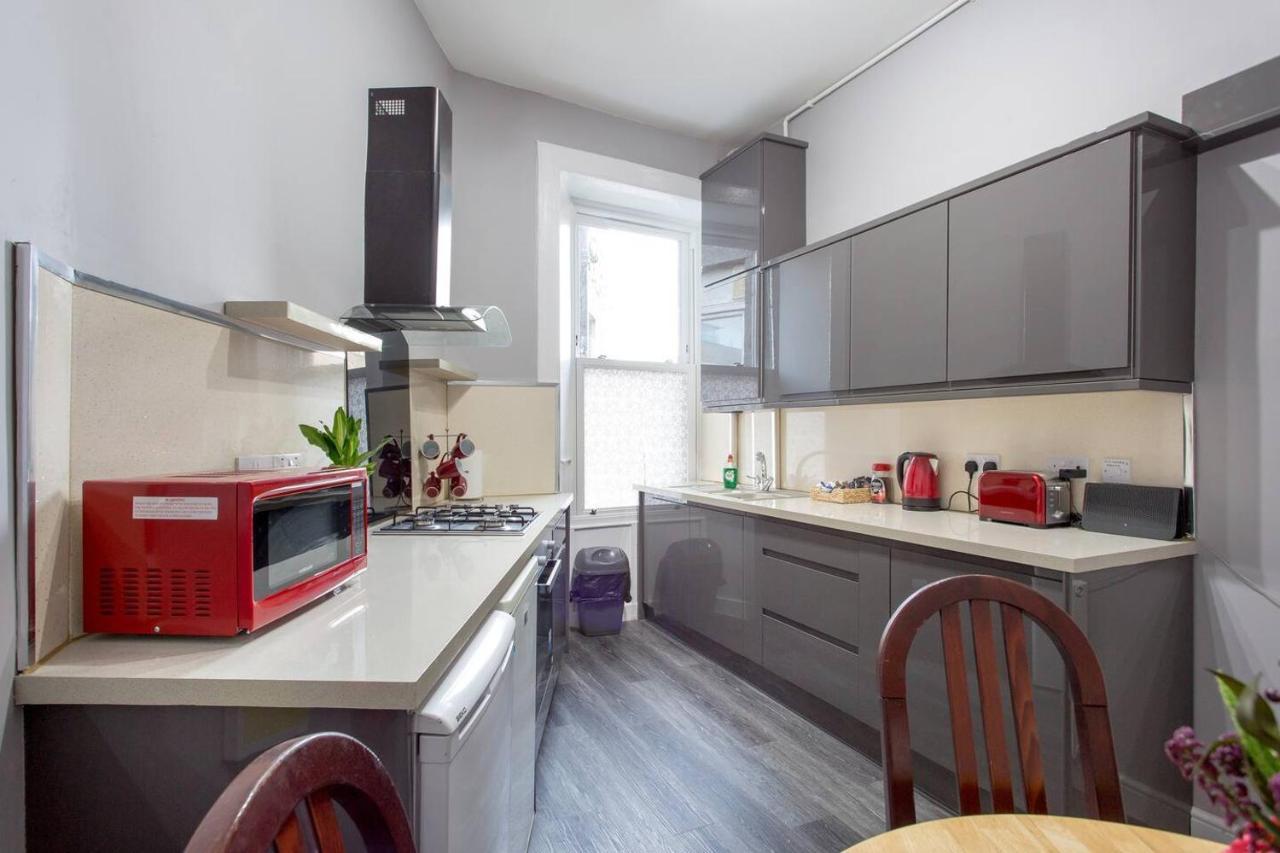 Stunning 2-Bed Apartment in Central EDI Exterior foto