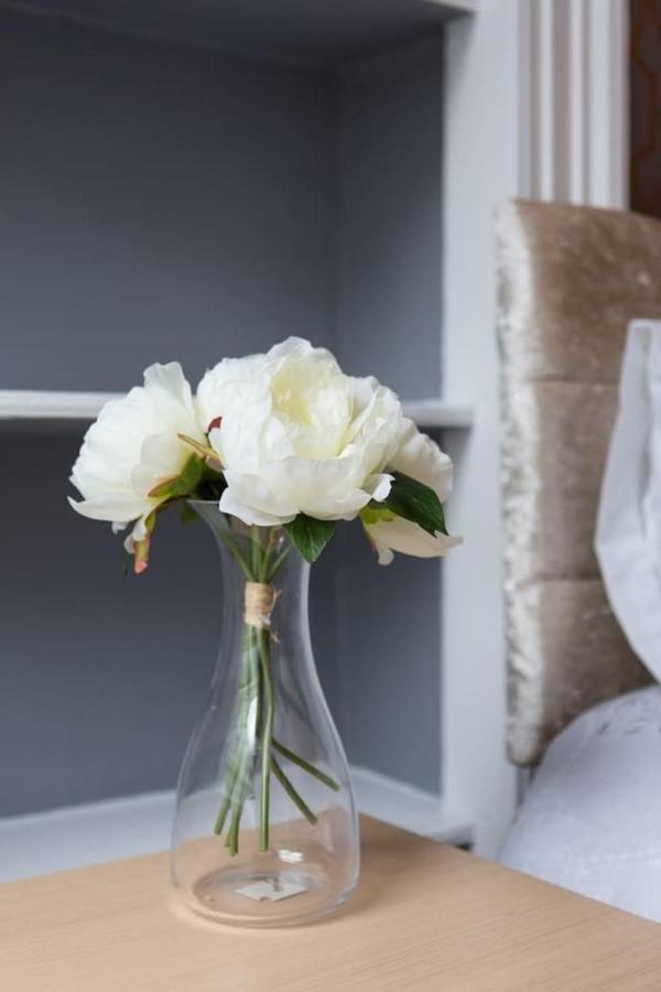 Stunning 2-Bed Apartment in Central EDI Exterior foto