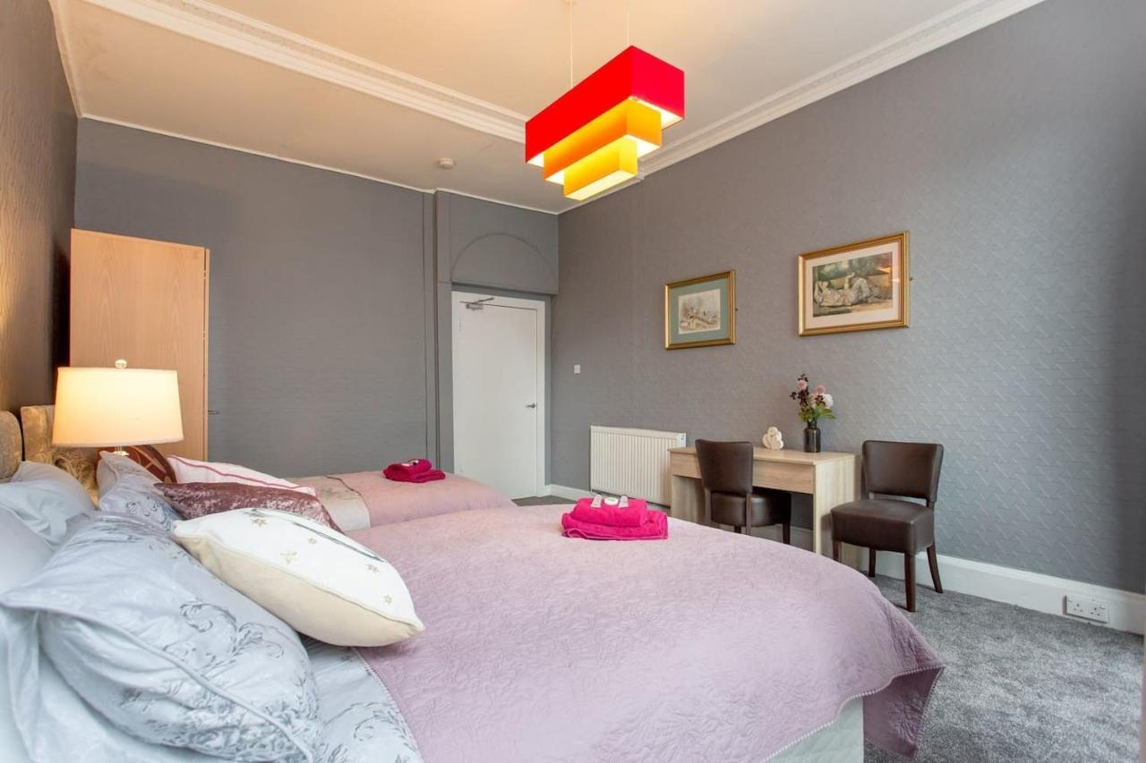 Stunning 2-Bed Apartment in Central EDI Exterior foto